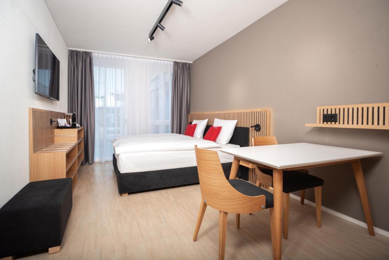 Tailormade Hotel Bab Bachenbuelach Bachenbulach Dış mekan fotoğraf